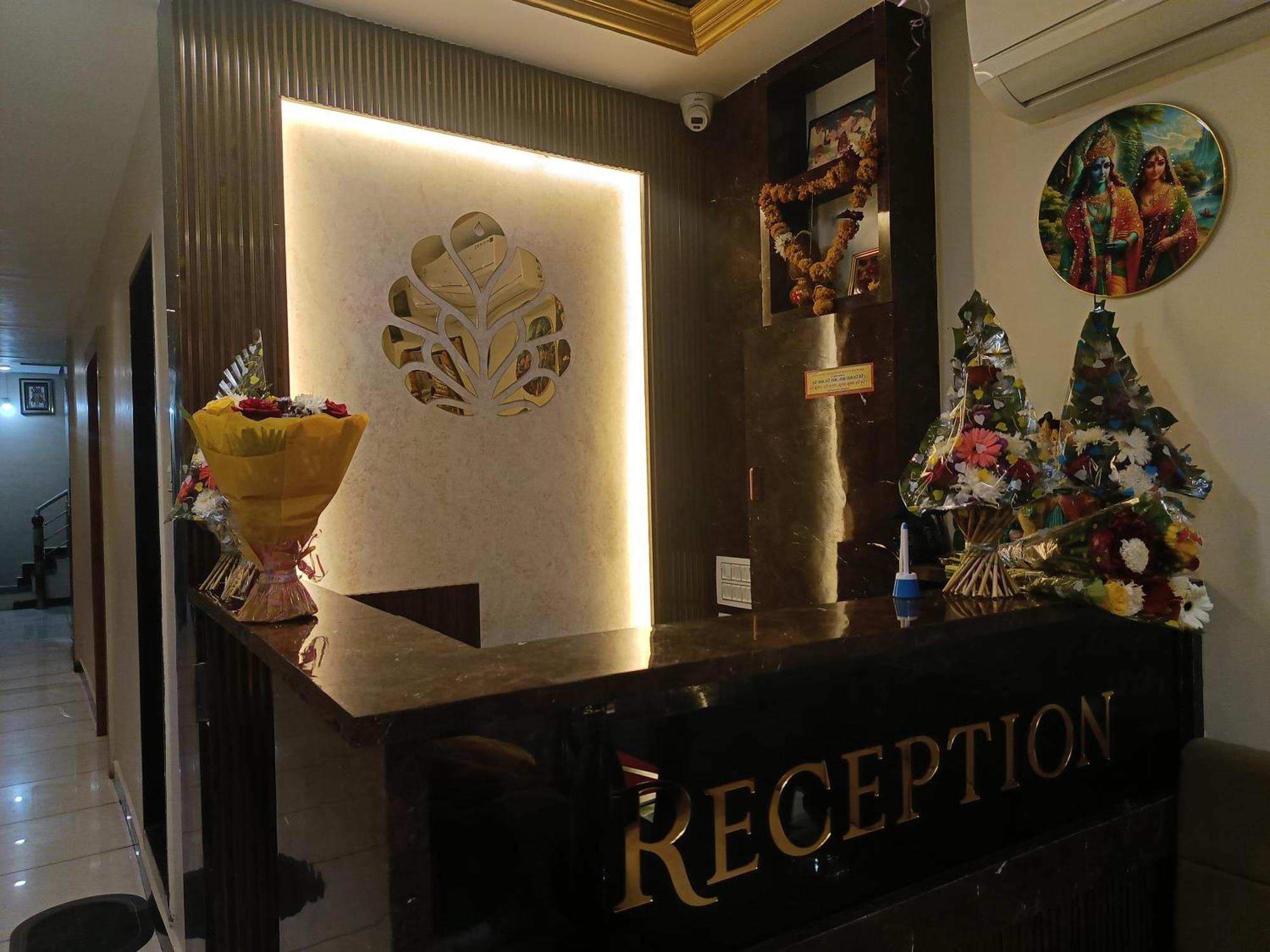 Shree Shyamraj Hotel Ujjain Dış mekan fotoğraf