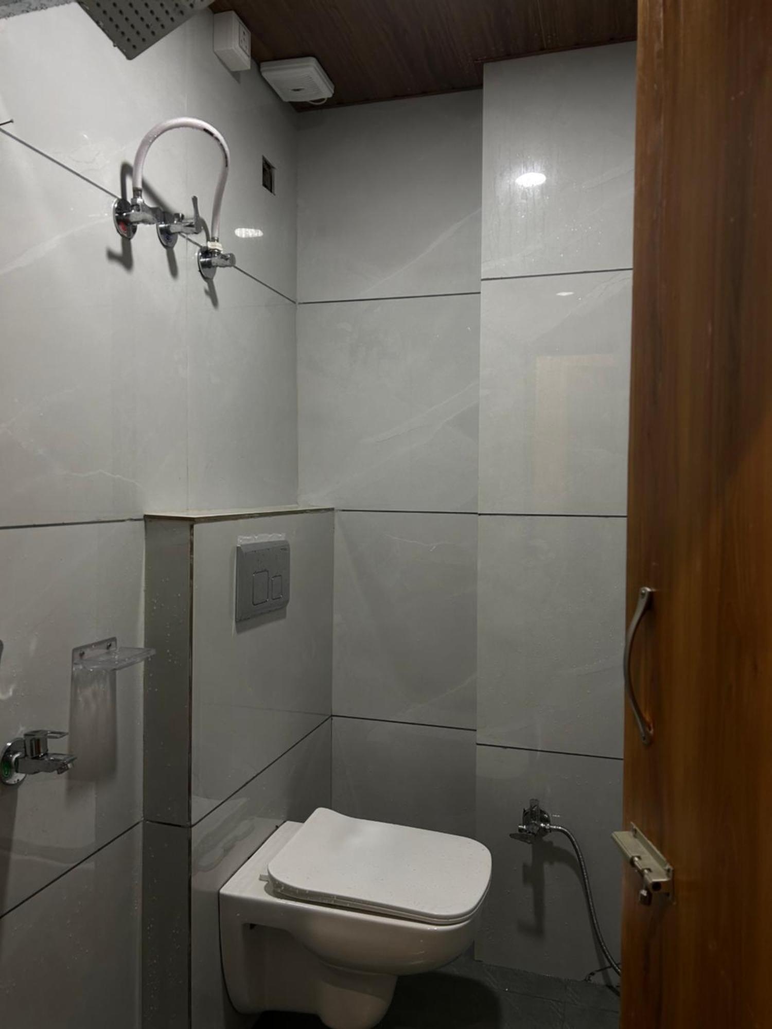 Shree Shyamraj Hotel Ujjain Dış mekan fotoğraf