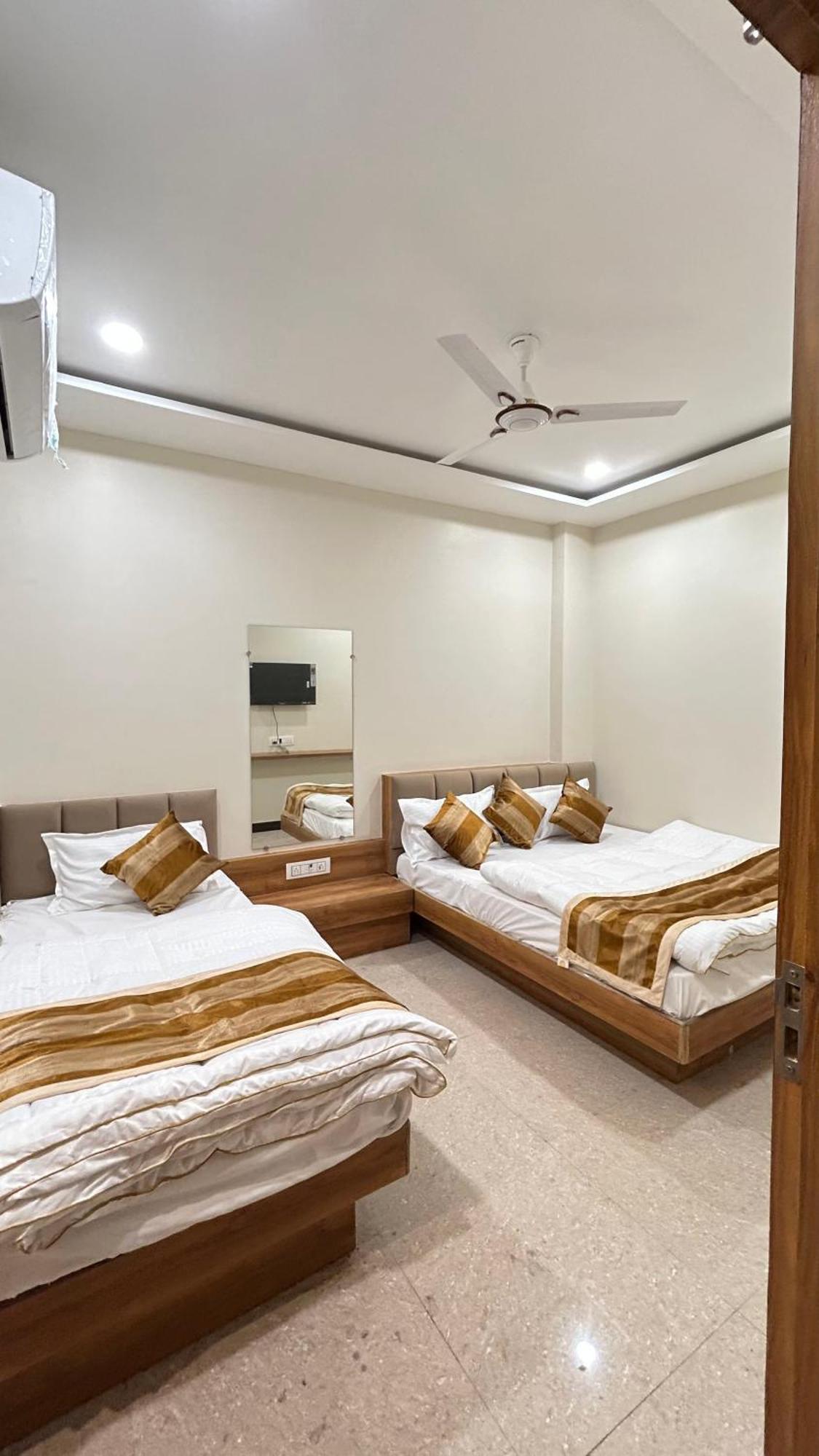 Shree Shyamraj Hotel Ujjain Dış mekan fotoğraf