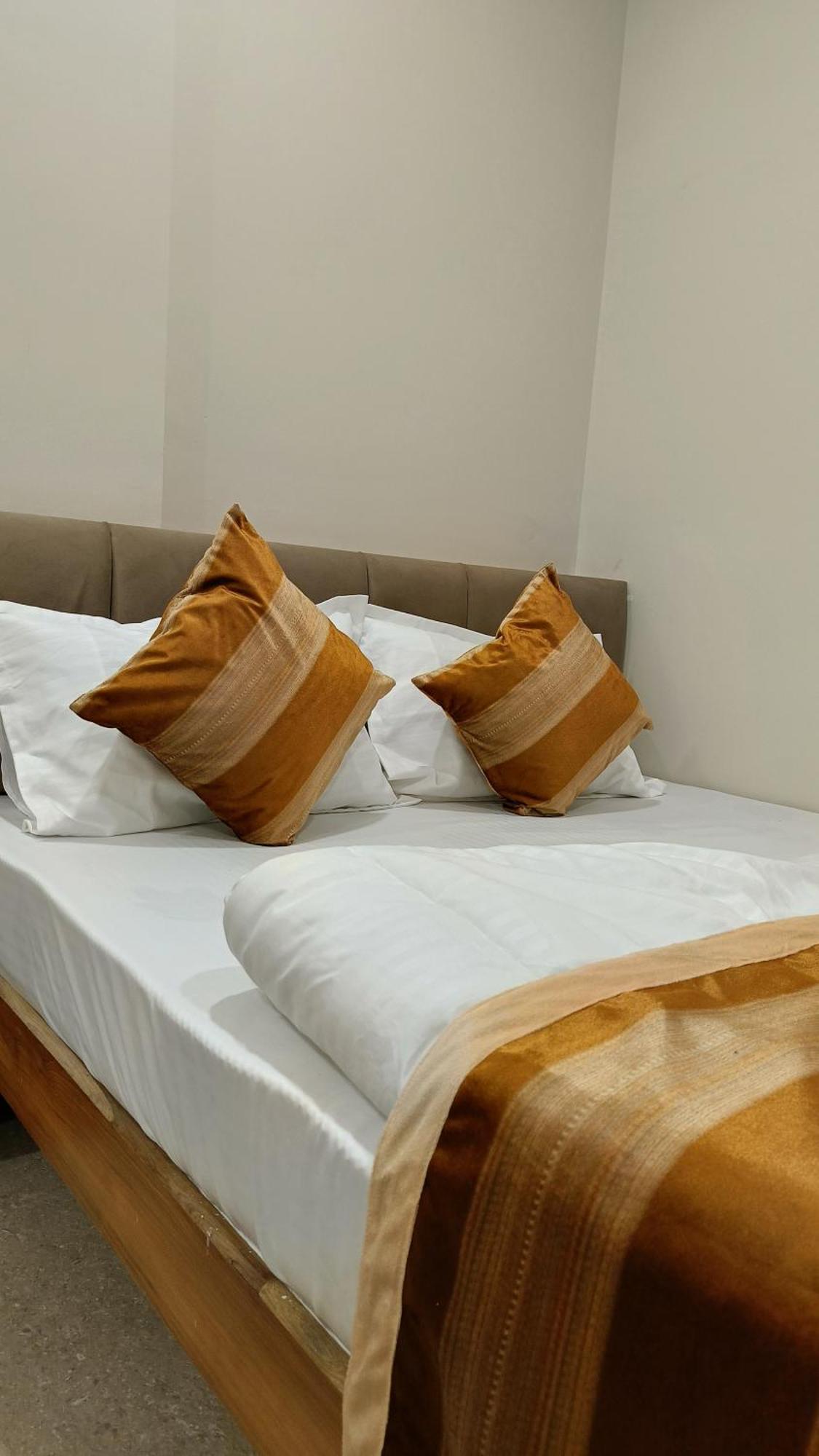 Shree Shyamraj Hotel Ujjain Dış mekan fotoğraf