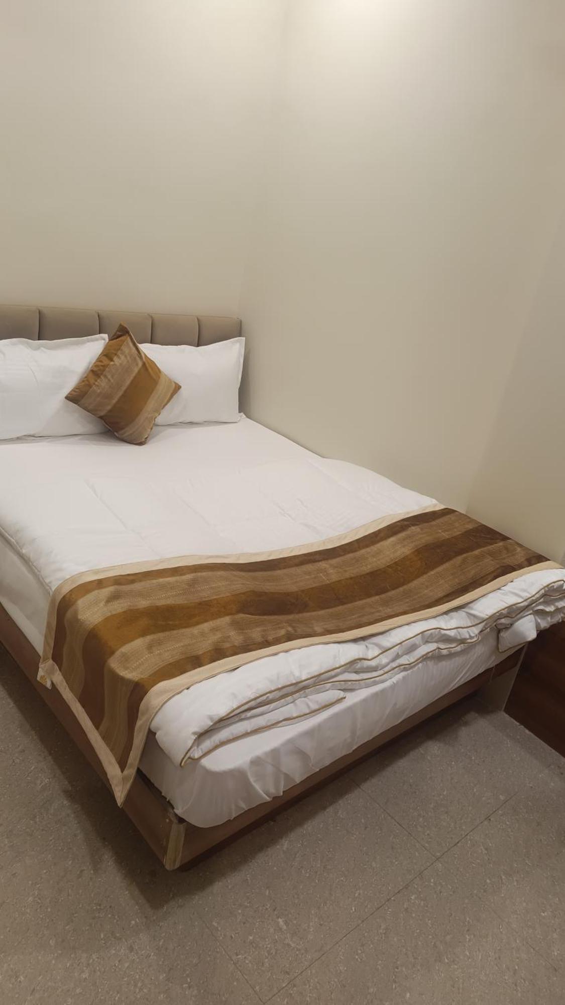 Shree Shyamraj Hotel Ujjain Dış mekan fotoğraf